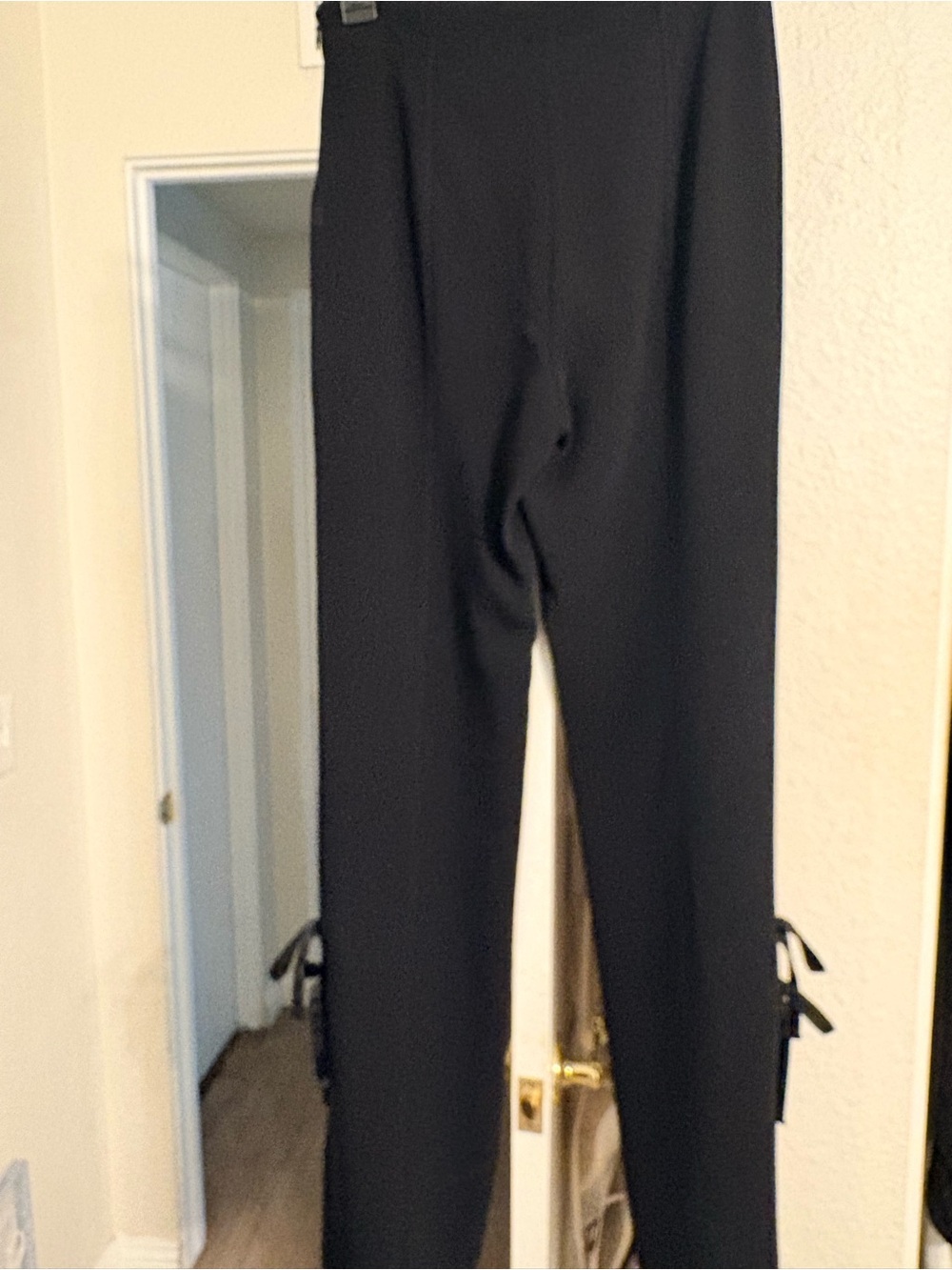Cinq a Sept Black pant with ties at the bottom